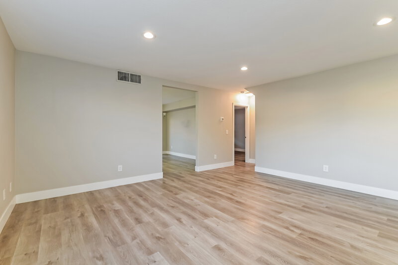 3,060/Mo, 1079 Harpy Eagle Ave Henderson, NV 89015 Misc View 2