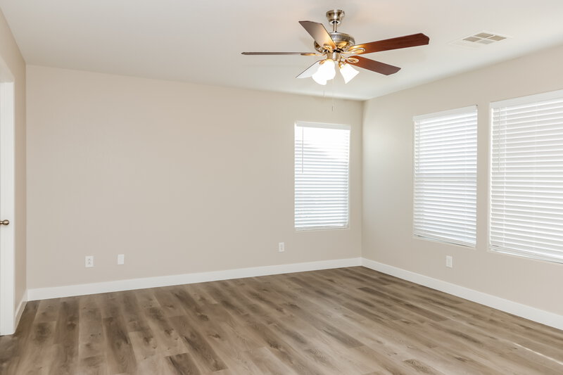 2,185/Mo, 71 Branch Field Ave Las Vegas, NV 89183 Living Room View 2