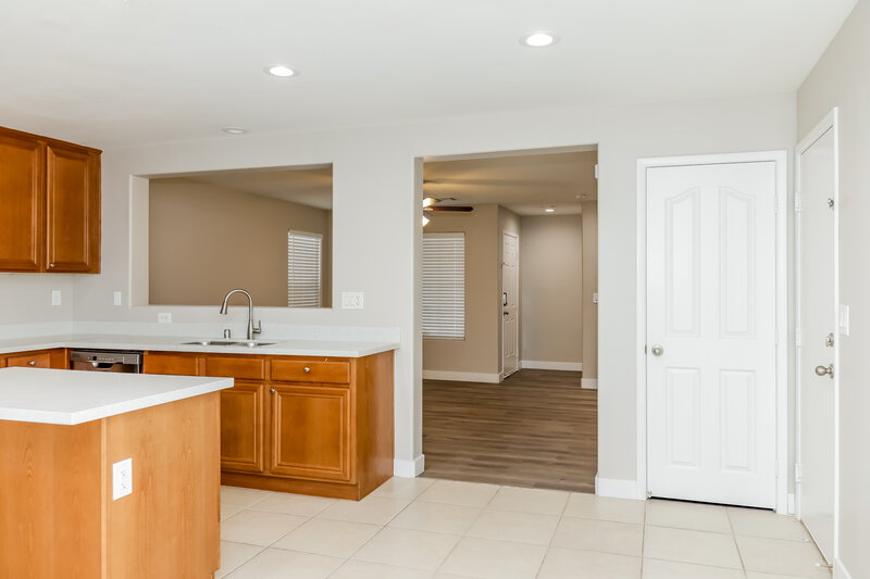 2,185/Mo, 71 Branch Field Ave Las Vegas, NV 89183 Kitchen View 2