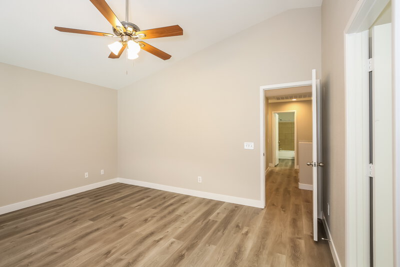 2,190/Mo, 7945 Turtle Island Ct Las Vegas, NV 89129 Main Bedroom View 2