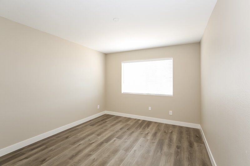 2,190/Mo, 7945 Turtle Island Ct Las Vegas, NV 89129 Bedroom View 3