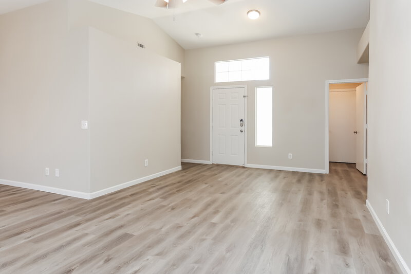 2,045/Mo, 524 Stonehurst Dr North Las Vegas, NV 89031 Living Room View 2