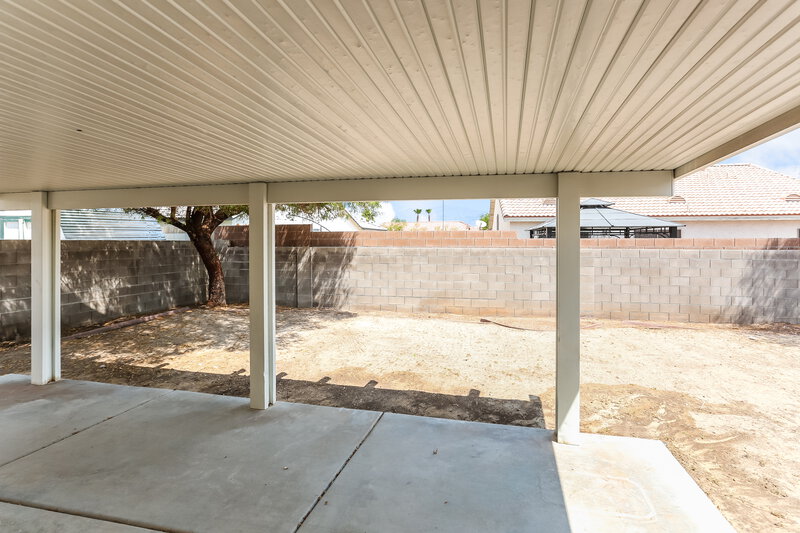 2,045/Mo, 524 Stonehurst Dr North Las Vegas, NV 89031 Patio View