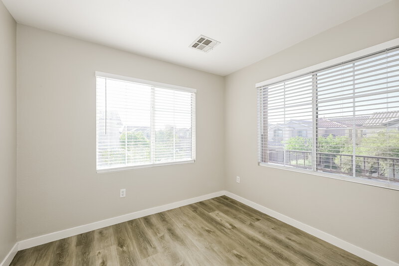 2,180/Mo, 9134 Mountain Maple Ct Las Vegas, NV 89148 Bedroom View 4