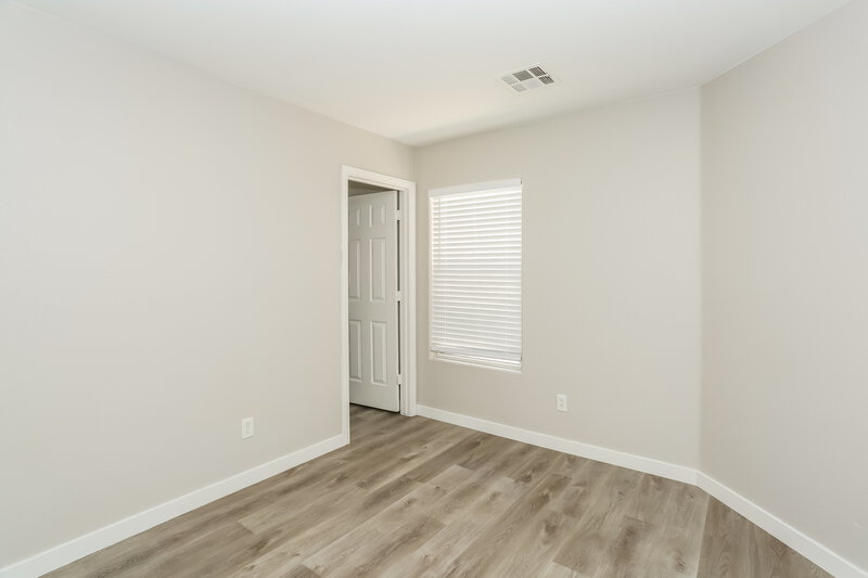 2,090/Mo, 5036 Ironhorse Ranch Ave Las Vegas, NV 89131 Bedroom View