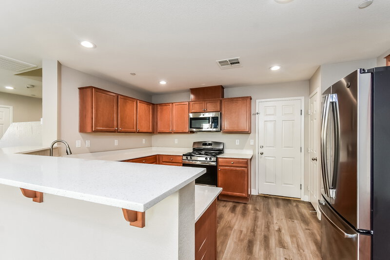 2,090/Mo, 9004 Tropical Tide Ct Las Vegas, NV 89149 Kitchen View 2