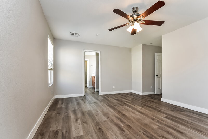 2,090/Mo, 9004 Tropical Tide Ct Las Vegas, NV 89149 Main Bedroom View 2