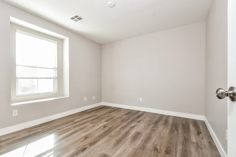 2,090/Mo, 9004 Tropical Tide Ct Las Vegas, NV 89149 Bedroom View 2