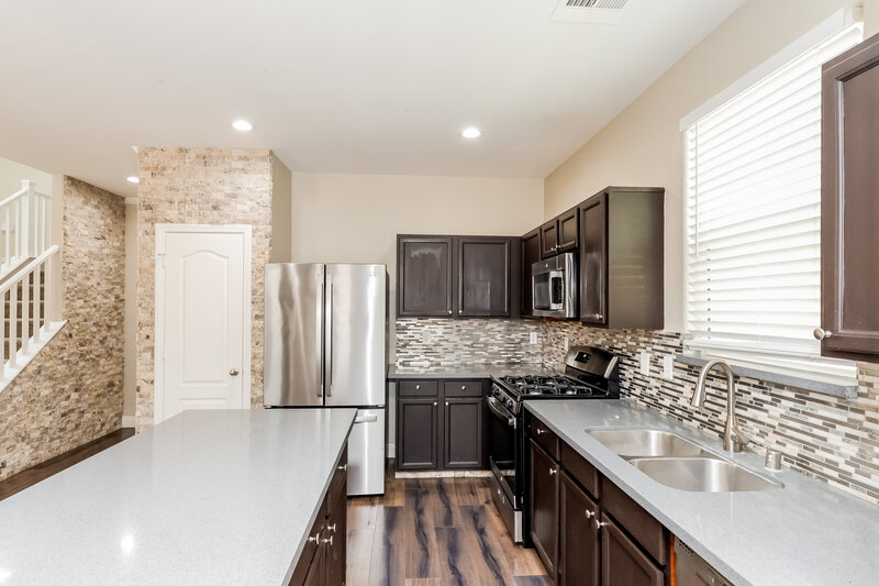 2,425/Mo, 7458 Earnshaw Ave Las Vegas, NV 89179 Kitchen View