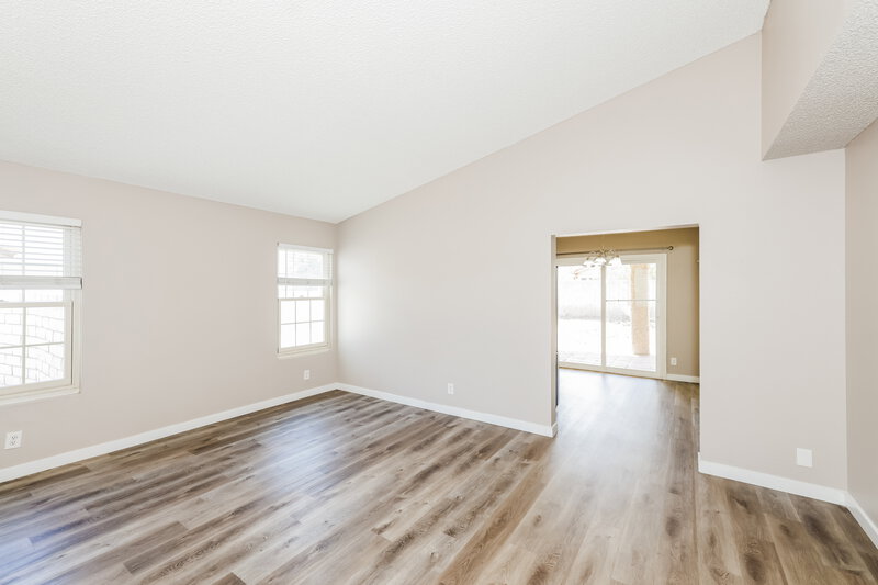 2,125/Mo, 601 Freeburg Pl Las Vegas, NV 89123 Family Room View 2