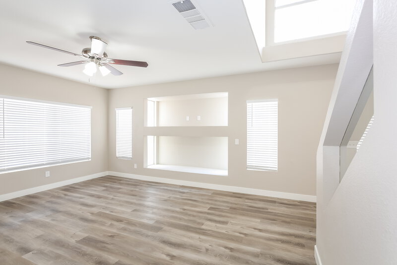 2,200/Mo, 3372 Epson St Las Vegas, NV 89129 Living Room View