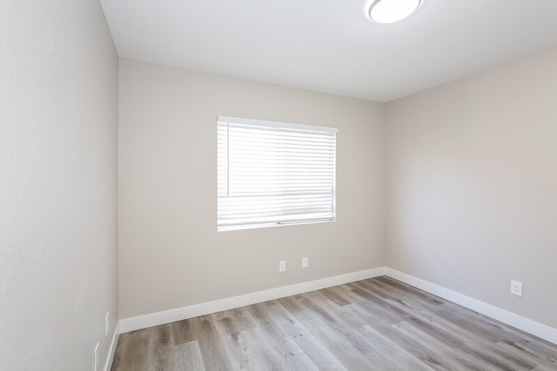 2,200/Mo, 3372 Epson St Las Vegas, NV 89129 Bedroom View