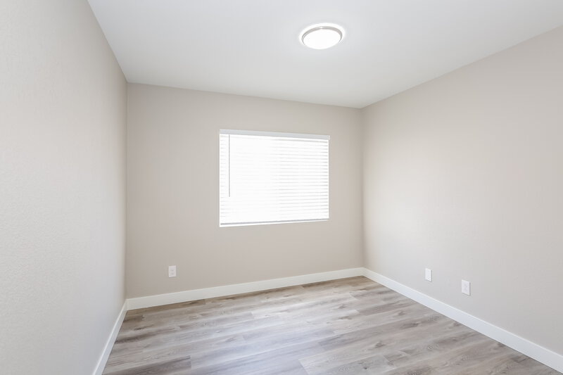 2,200/Mo, 3372 Epson St Las Vegas, NV 89129 Bedroom View 2