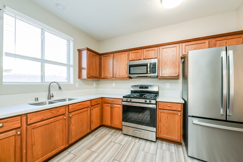 2,275/Mo, 8717 EVAN LILAS Street Las Vegas, NV 89148 Kitchen View