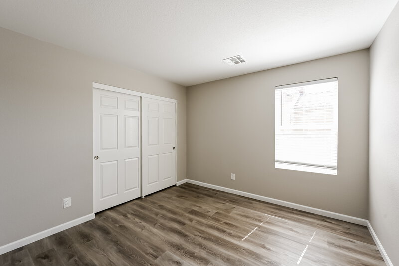 2,430/Mo, 7080 Flathead River Ave Las Vegas, NV 89179 Bedroom View 2
