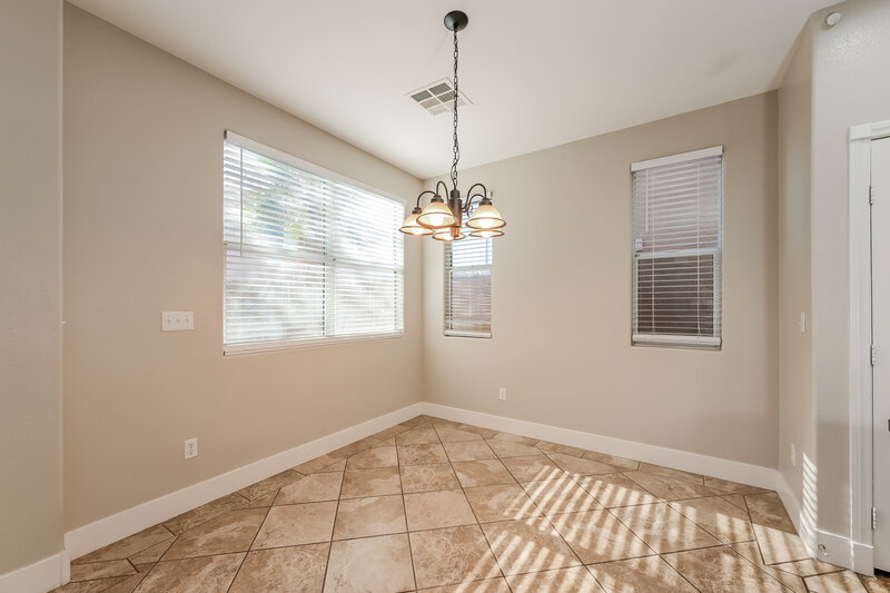 2,225/Mo, 9281 William Hill Ave Las Vegas, NV 89148 Dining Room View