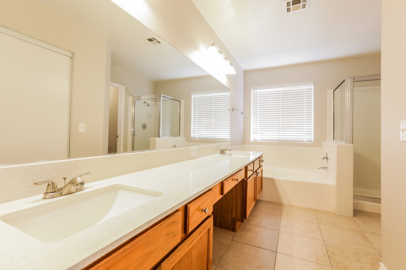 2,420/Mo, 1433 Bellglen Dr Las Vegas, NV 89128 Bedroom View 2
