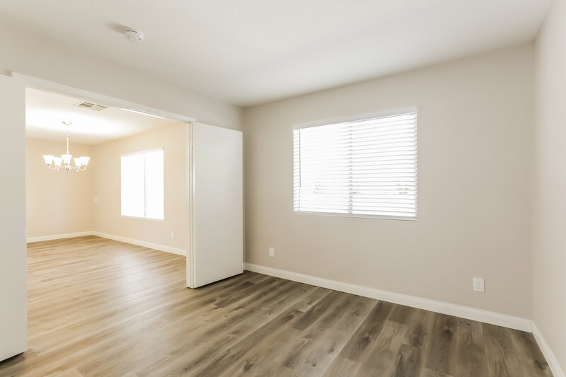 2,420/Mo, 1433 Bellglen Dr Las Vegas, NV 89128 Bedroom View 5