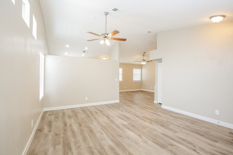 2,190/Mo, 3214 Avawatz Ct North Las Vegas, NV 89032 Living Room View 2