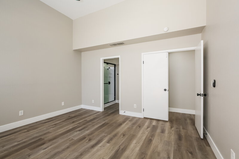 1,970/Mo, 7231 Nordic Lights Dr Las Vegas, NV 89119 Main Bedroom View 2