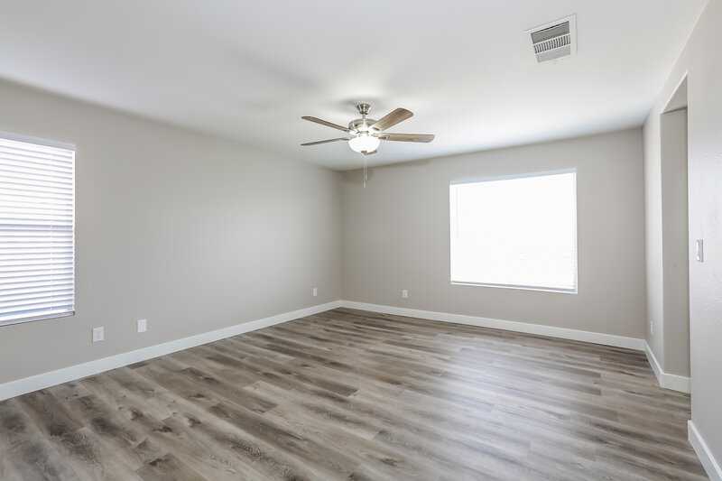 2,340/Mo, 8652 W Majestic Pine Ave Las Vegas, NV 89143 Main Bedroom View