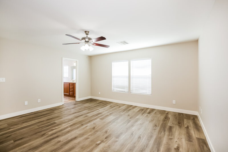 2,025/Mo, 25 Copper Pine Ave North Las Vegas, NV 89031 Main Bedroom View