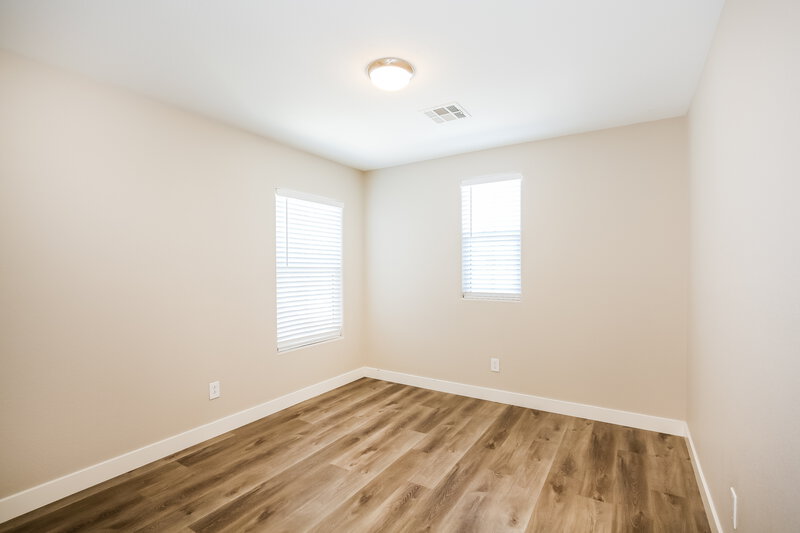 2,025/Mo, 25 Copper Pine Ave North Las Vegas, NV 89031 Bedroom View