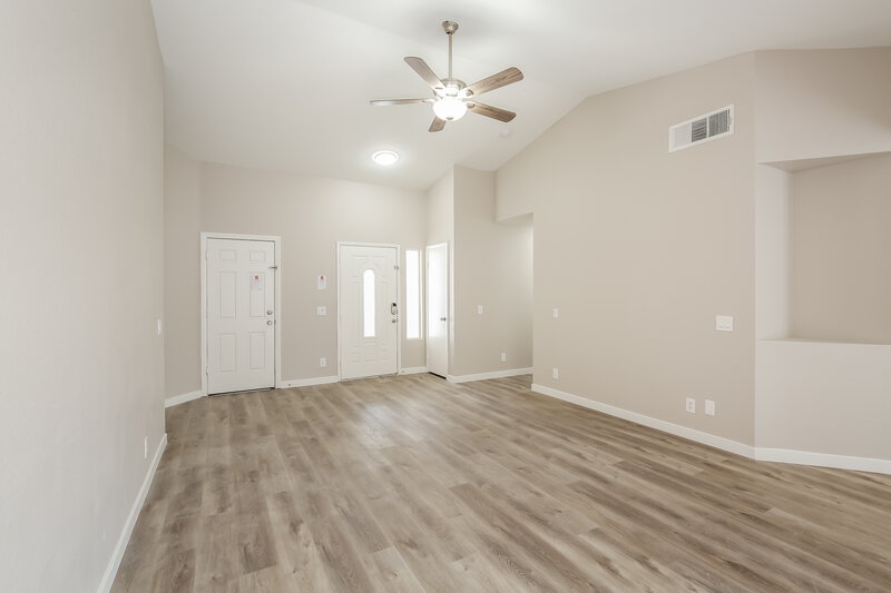 1,895/Mo, 3227 W Verde Way North Las Vegas, NV 89031 Living Room View 2