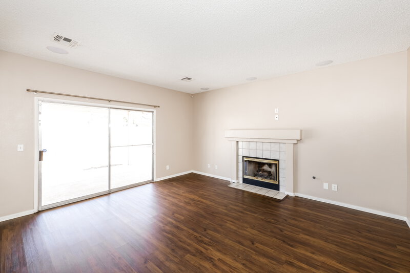 2,495/Mo, 268 Sundial St Henderson, NV 89074 Living Room View 2