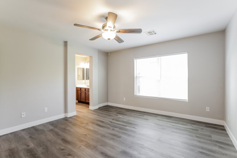 2,230/Mo, 9007 Ellenbrook St Las Vegas, NV 89148 Main Bedroom View