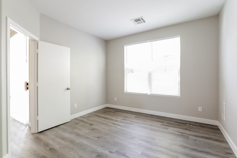 2,230/Mo, 9007 Ellenbrook St Las Vegas, NV 89148 Bedroom View 2