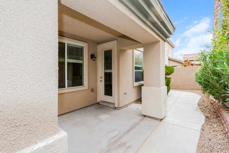 2,175/Mo, 7369 Fountain Crest Ave Las Vegas, NV 89113 Rear View