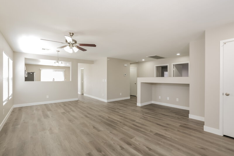 2,320/Mo, 615 Backbone Mountain Dr Henderson, NV 89012 Living Room View