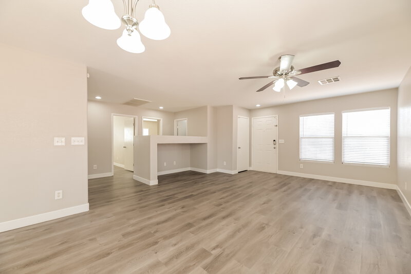 3,120/Mo, 615 Backbone Mountain Dr Henderson, NV 89012 Living Room View 3