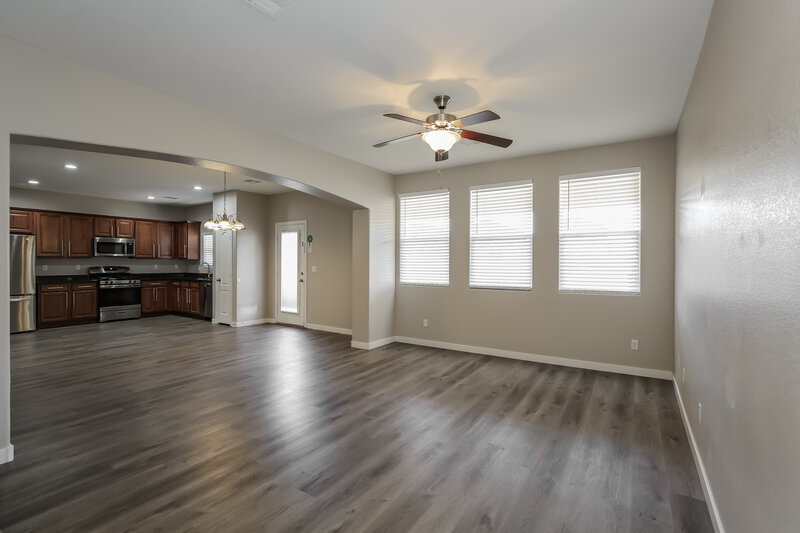 2,340/Mo, 1081 Crescent Falls St Henderson, NV 89011 Living Room View