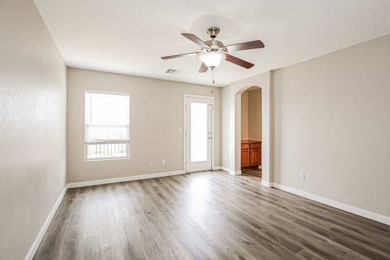 2,330/Mo, 1081 Crescent Falls St Henderson, NV 89011 Main Bedroom View