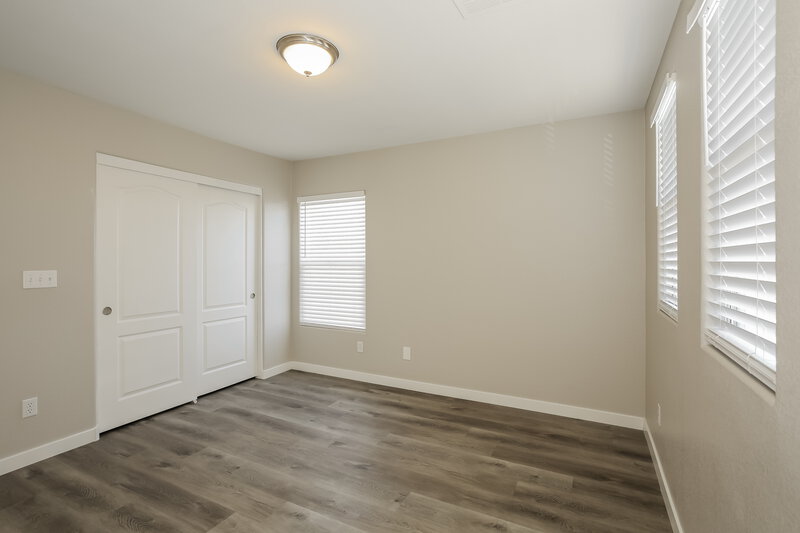 2,340/Mo, 1081 Crescent Falls St Henderson, NV 89011 Bedroom View 2