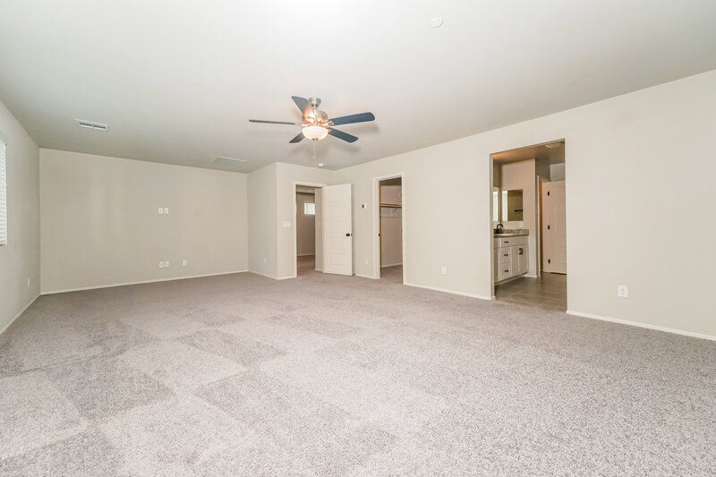 3,680/Mo, 7453 Garnet Moon St North Las Vegas, NV 89084 Main Bedroom View