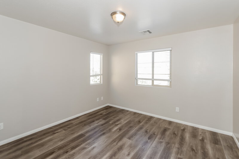 2,170/Mo, 9033 Silken Crests Ct Las Vegas, NV 89149 Bedroom View
