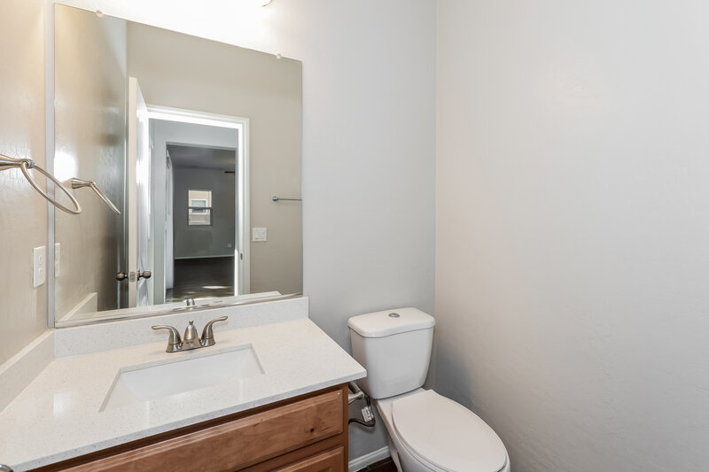 2,170/Mo, 9033 Silken Crests Ct Las Vegas, NV 89149 Bathroom View 2