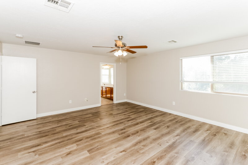 1,965/Mo, 4353 W Galapagos Ave North Las Vegas, NV 89084 Main Bedroom View 2