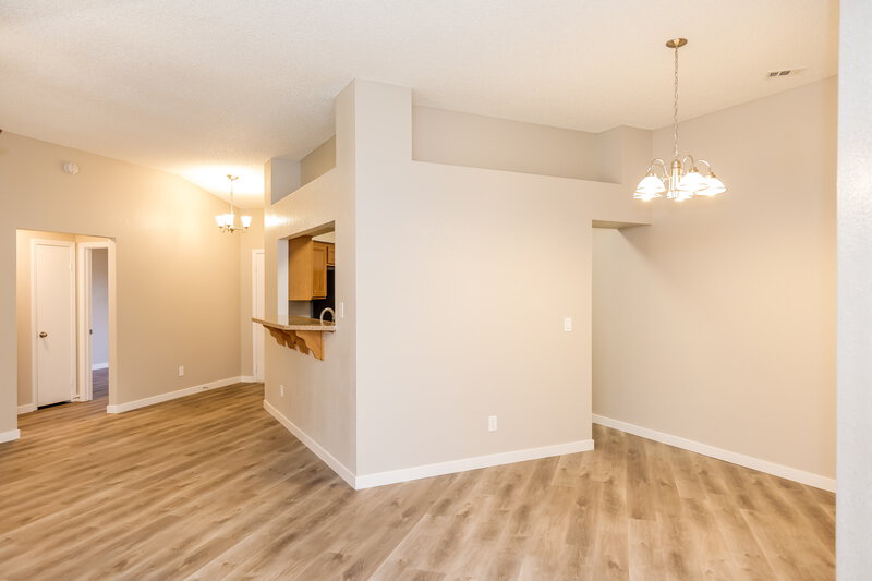 3,250/Mo, 368 Dooley Dr Henderson, NV 89015 Dining Room View 2
