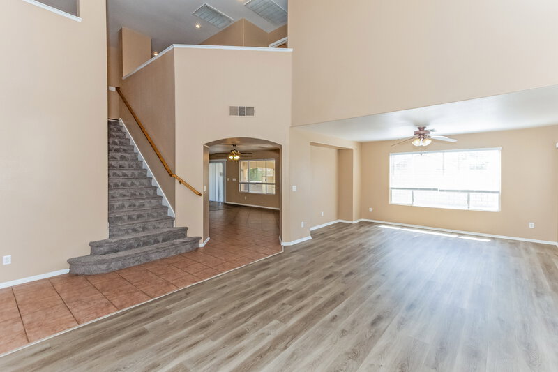 4,060/Mo, 9060 Malarga St Las Vegas, NV 89123 Living Room View