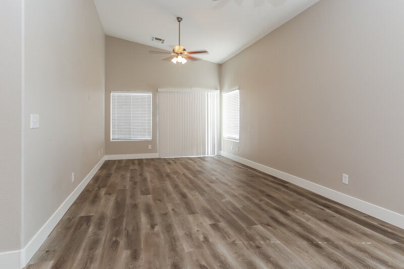 1,960/Mo, 7000 Glass Slipper Ct Las Vegas, NV 89130 Living Room View