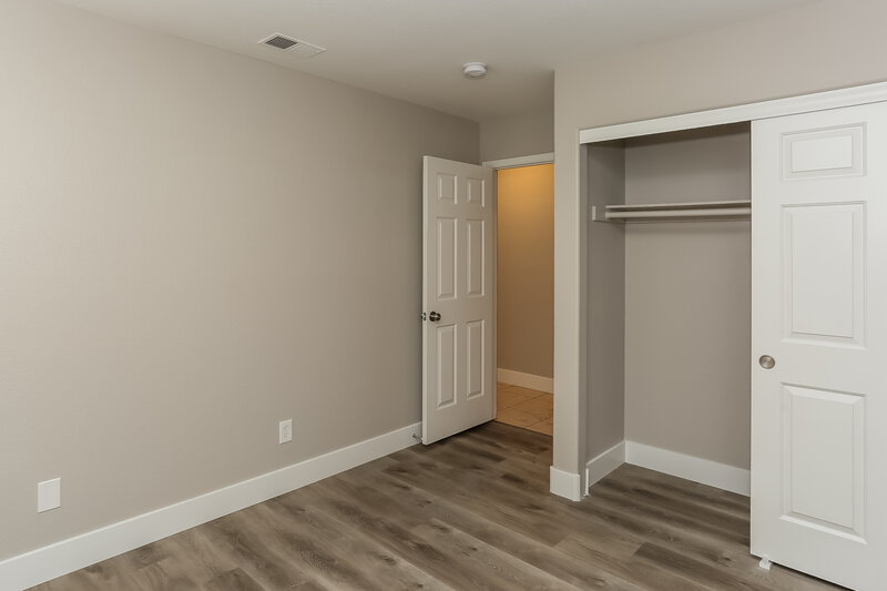1,960/Mo, 7000 Glass Slipper Ct Las Vegas, NV 89130 Bedroom View 2