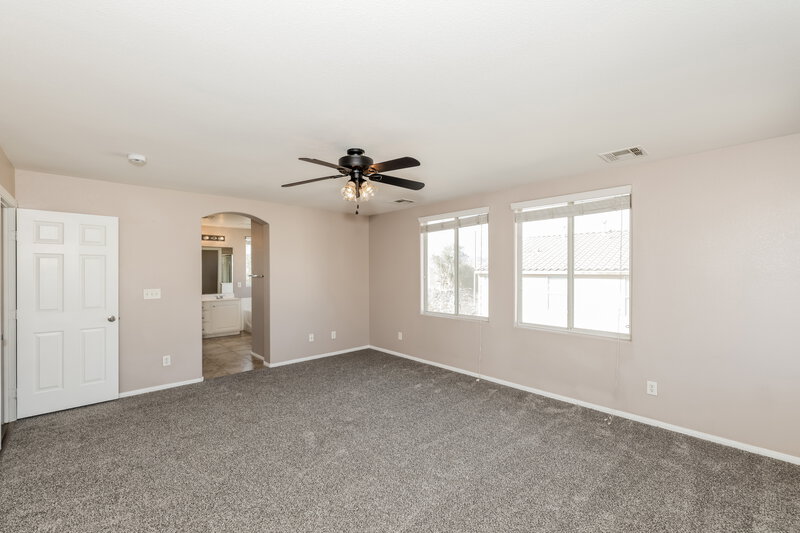 2,535/Mo, 944 Lucky Bamboo Dr Henderson, NV 89052 Main Bedroom View 2