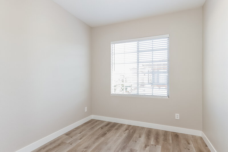 2,015/Mo, 8580 Peaceful Dreams St Las Vegas, NV 89139 Bedroom View 2