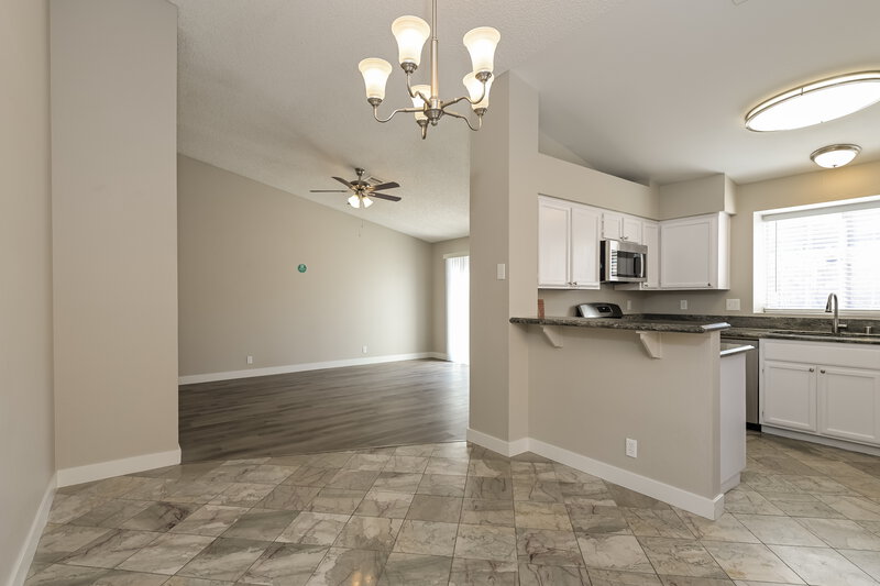 2,195/Mo, 934 Wagon Train Dr Henderson, NV 89002 Dining Room View 2