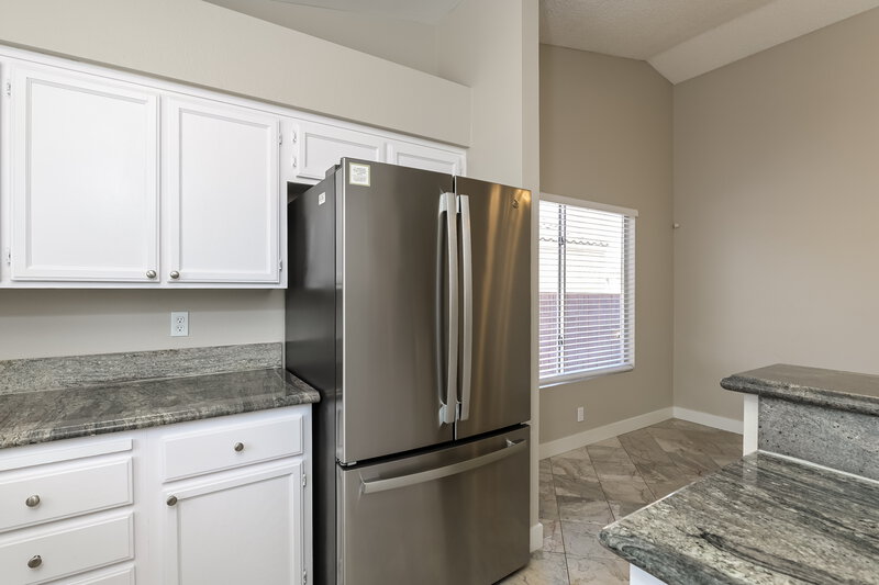 2,195/Mo, 934 Wagon Train Dr Henderson, NV 89002 Kitchen View