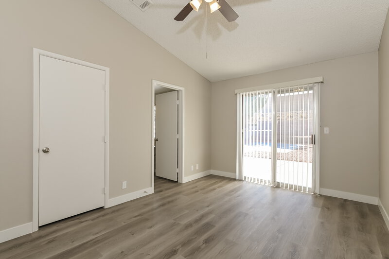 2,195/Mo, 934 Wagon Train Dr Henderson, NV 89002 Main Bedroom View